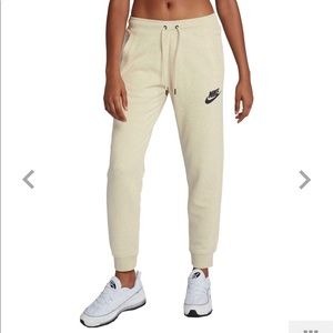 NWT Nike Rally Joggers